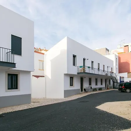 Adell Apartamento